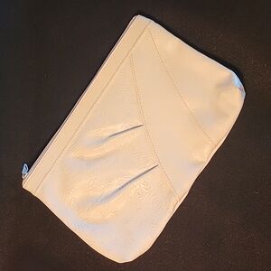 Vintage 1980s TONI White Clutch Purse